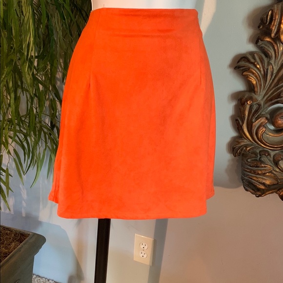 PrettyLittleThing Dresses & Skirts - PrettyLittle Thing Faux Leather Skirt NWT